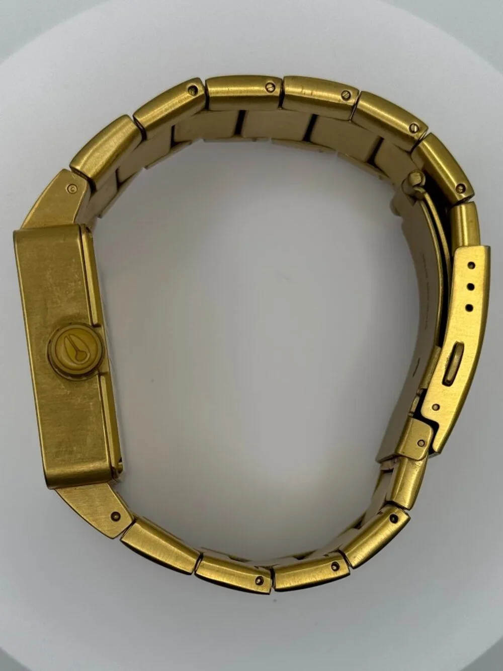 Nixon The Quatro A013 Gold Checkerboard Watch Full Throttle 100M Discontinued